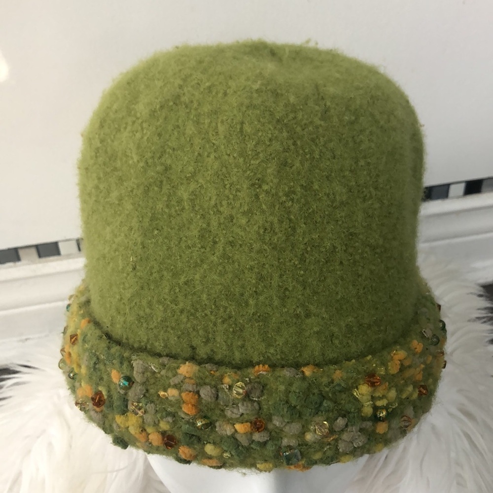 Vintage Green hat - Picture 2 of 7